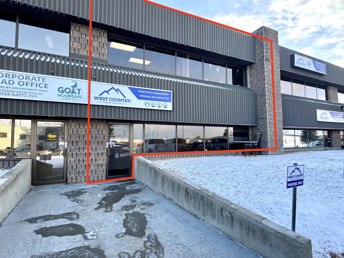 7969 49 Av, Red Deer, AB T4P 2V5 - Unit 5 -  - Interior Photo - Image 1 of 28