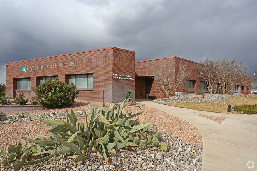 1600 University Blvd NE, Albuquerque, NM for sale - Primary Photo - Image 1 of 1