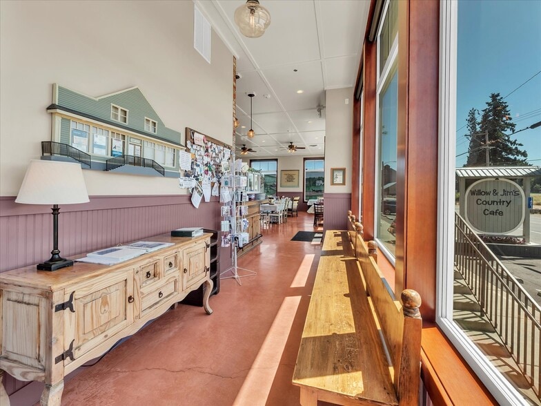 1421 Pioneer Hwy, Stanwood, WA for sale - Building Photo - Image 3 of 34