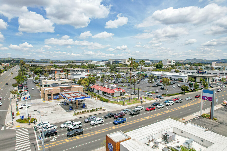 2403-2495 E Chapman Ave, Fullerton, CA for lease - Building Photo - Image 3 of 12