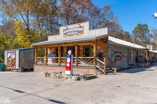 Backwoods Bar & Grill - Commercial Kitchen