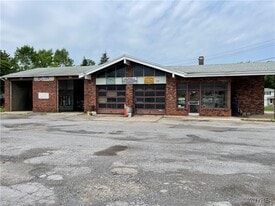 3020 Southwestern Blvd, Orchard Park NY - Retail Space