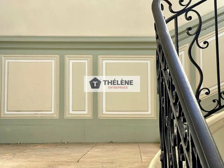 Flex in Montpellier for sale - Interior Photo - Image 3 of 5