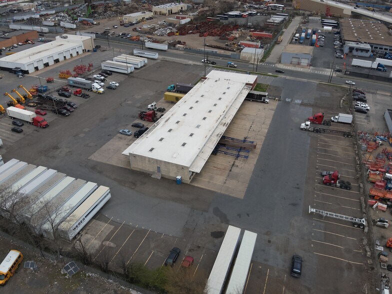 2470 Wheatsheaf Ln, Philadelphia, PA for lease - Building Photo - Image 3 of 5
