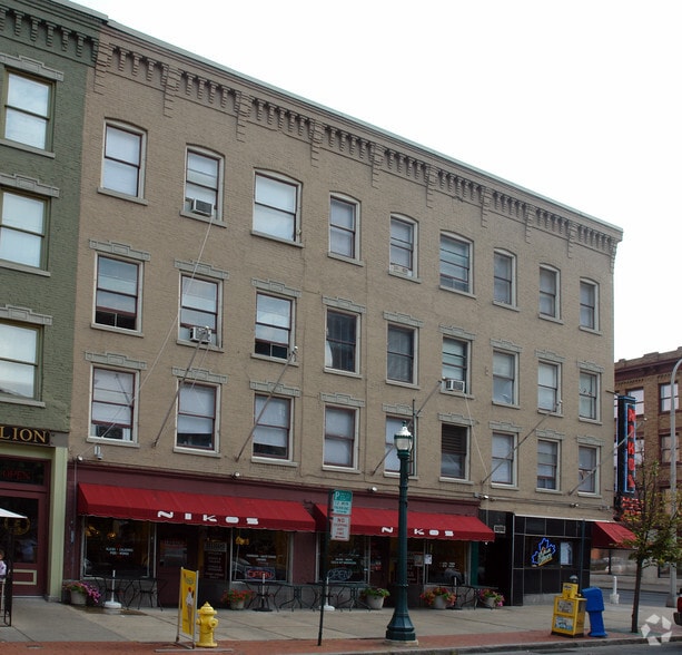 135 E Water St, Syracuse, NY for lease - Building Photo - Image 2 of 2