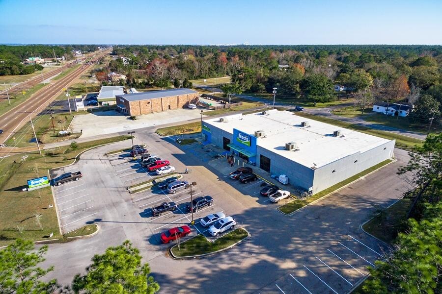 1693 US90, Gautier, MS, 39553 Freestanding Property For Sale