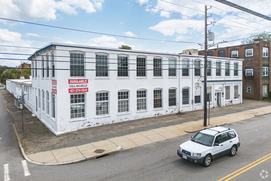 482 Pawtucket Ave, Pawtucket, RI for sale - Primary Photo - Image 1 of 1