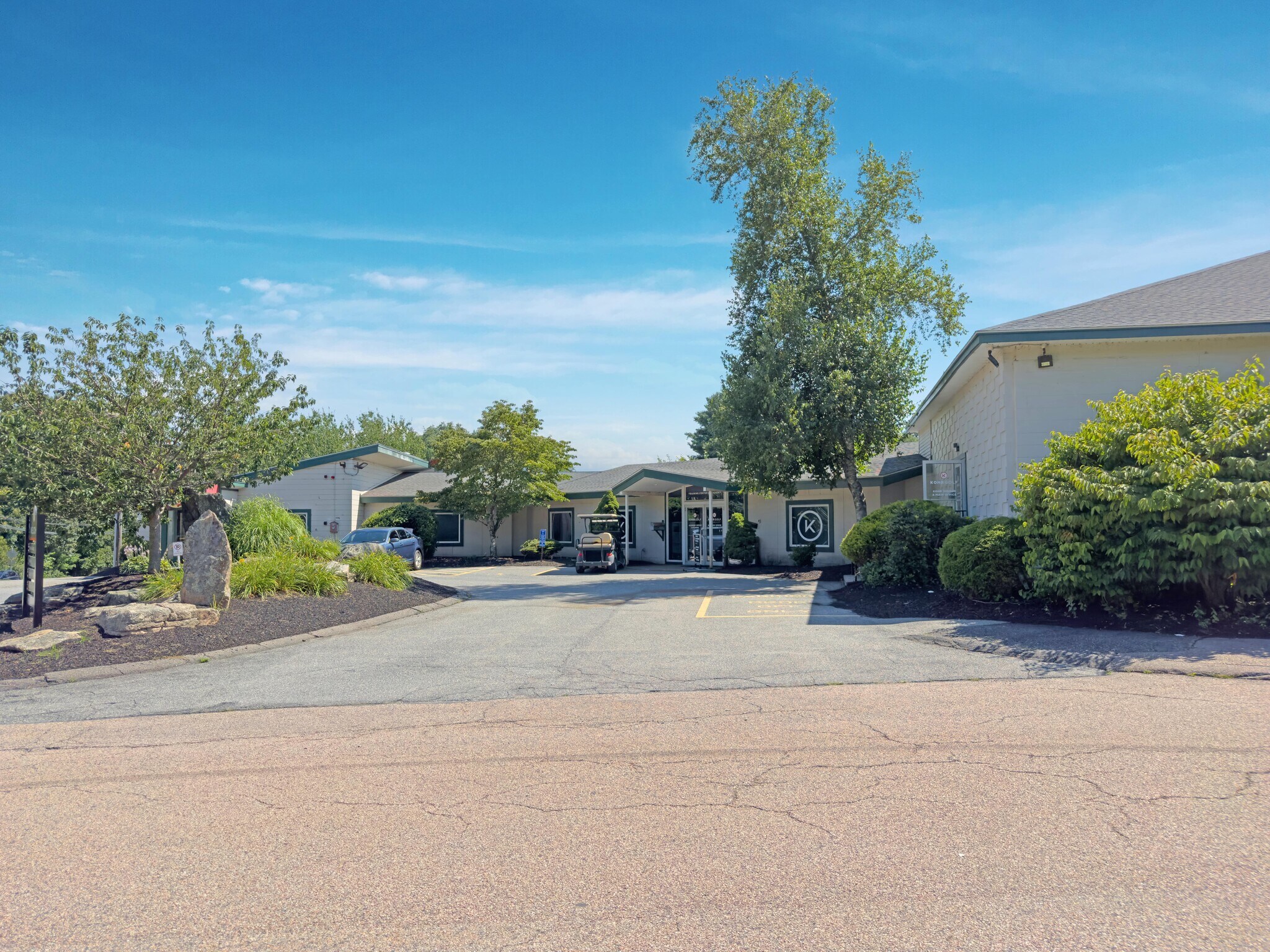 218 Speen St, Natick, MA 01760 Golf Center & Restaurant Leasehold