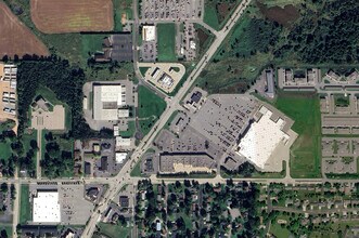 N Peach Ave, Marshfield, WI - Aerial map view