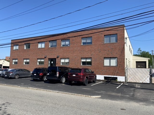 96 Clematis Ave, Waltham, MA for sale Building Photo- Image 1 of 1