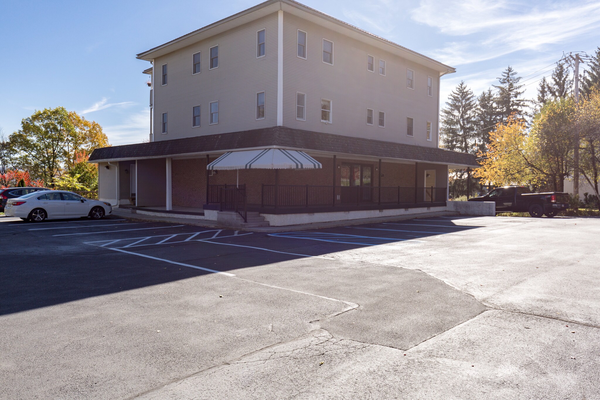 720 S Keyser Ave, Taylor, PA for sale Primary Photo- Image 1 of 1