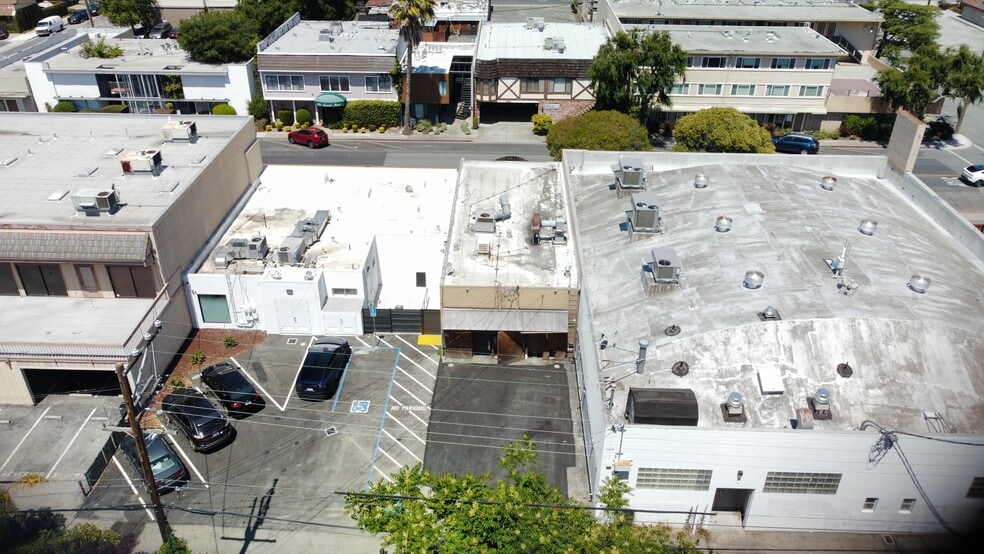 1754 Laurel St, San Carlos, CA for sale - Building Photo - Image 3 of 4