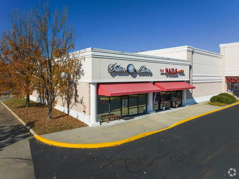 1000 Carmia Way, Richmond, VA for lease - Building Photo - Image 1 of 32