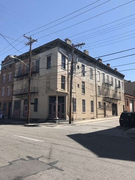 1614 Walnut St, Cincinnati, OH for sale - Building Photo - Image 2 of 3
