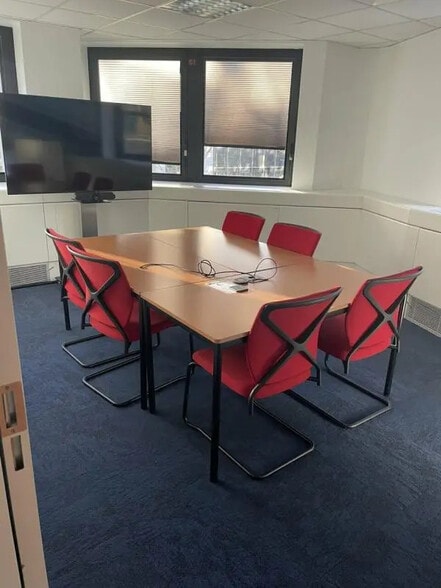 Office in Nantes for lease - Building Photo - Image 2 of 5