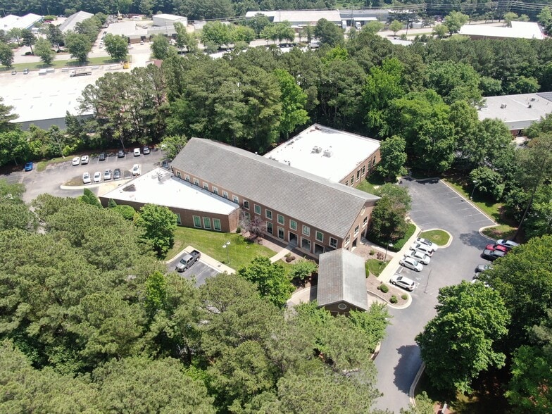 3604 Bush St, Raleigh, NC for lease - Building Photo - Image 2 of 5