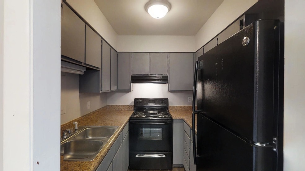 1920 Bowater Dr, Kingsport, TN for sale - Matterport 3D Scan - Image 2 of 83