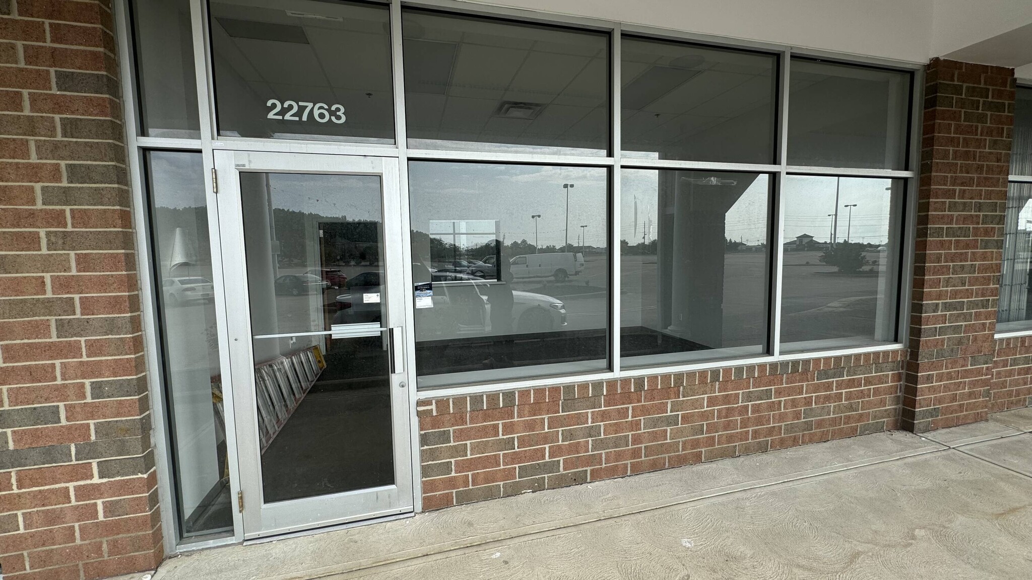 22707-22807 Rockside Rd, Bedford, OH for lease Building Photo- Image 1 of 1