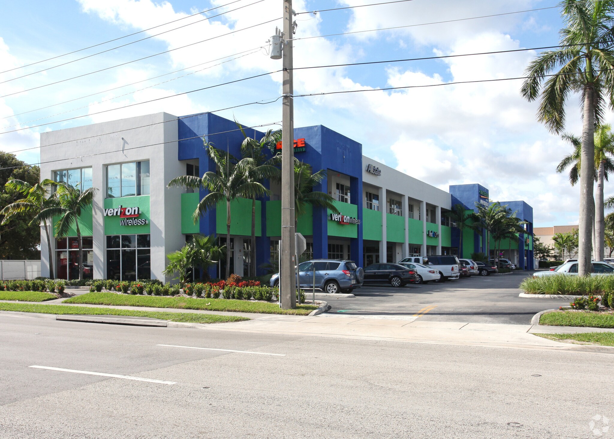 1450 NW 87th Ave, Doral, FL 33172 Great Florida Bank Center of Doral