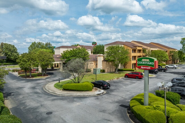More details for 5555 Carmichael Rd, Montgomery, AL - Hospitality for Sale