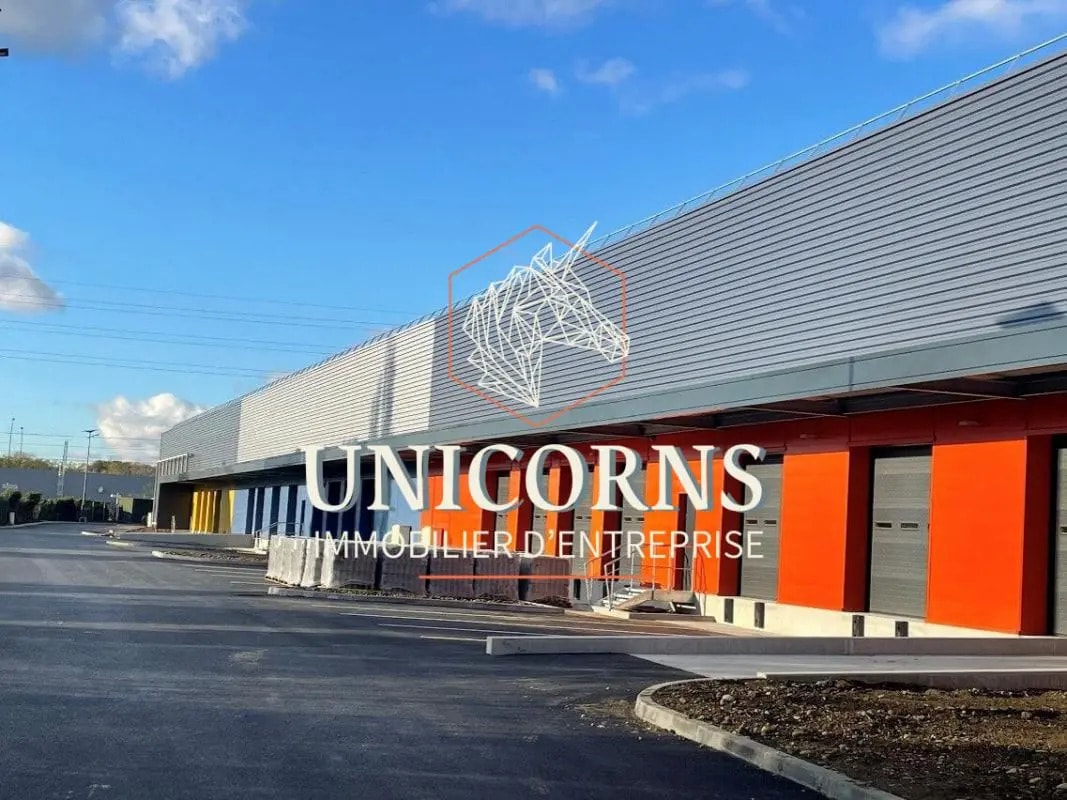 Industrial in Toulouse for lease Building Photo- Image 1 of 5