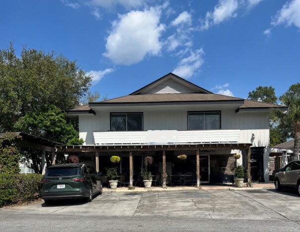 228 Redfern Vlg, St Simons Island, GA for sale Building Photo- Image 1 of 1