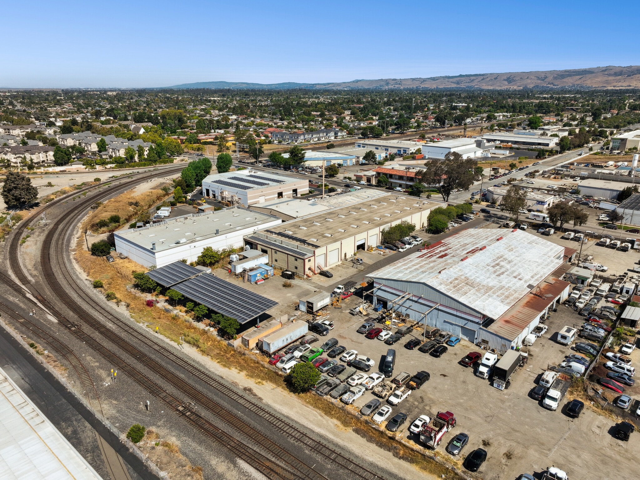 37625 Sycamore St, Newark, CA for lease Interior Photo- Image 1 of 10