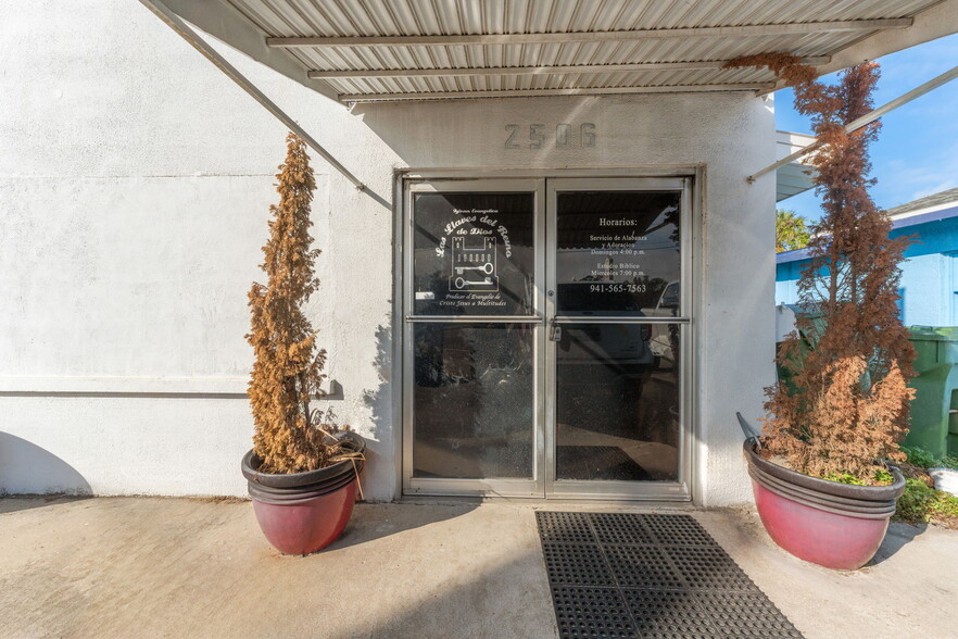 2506 9th St, Bradenton, FL for sale - Building Photo - Image 3 of 32