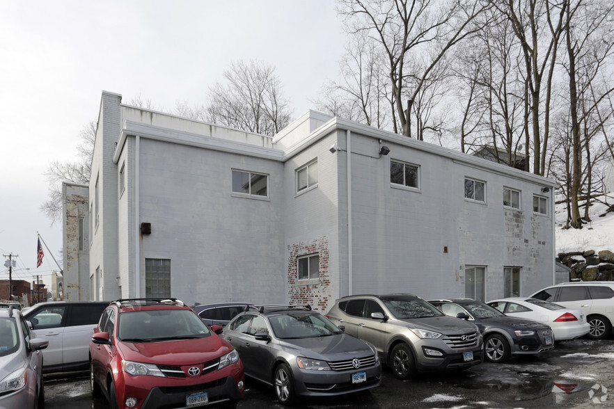 29-31 Knight St, Norwalk, CT for lease - Building Photo - Image 2 of 2