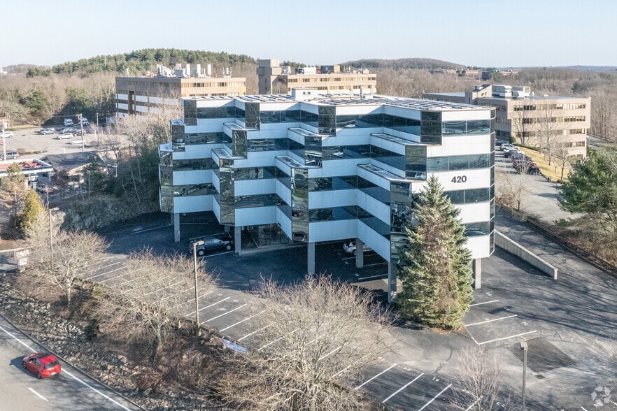 420 Lakeside Ave, Marlborough, MA for lease - Building Photo - Image 1 of 3