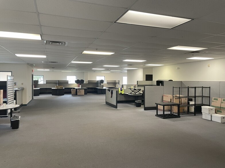 1401 Innovation Pky, Piqua, OH for lease - Building Photo - Image 3 of 6