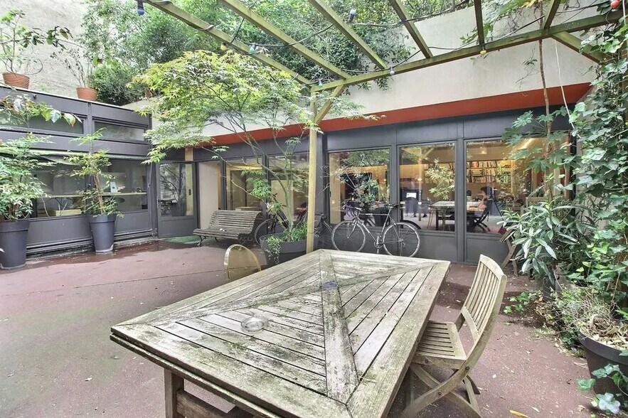 33 Rue Orfila, Paris for sale - Building Photo - Image 1 of 9