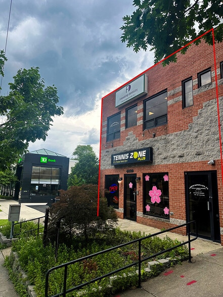 4839 Wisconsin Ave NW, Washington, DC for sale - Building Photo - Image 2 of 9