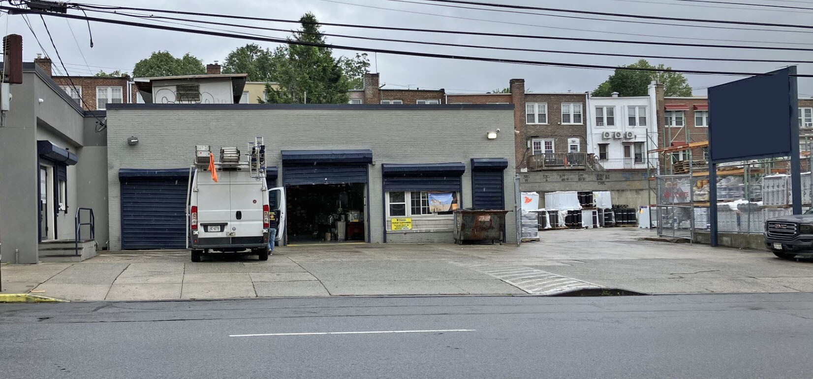 4332-4342 Bronx Blvd, Bronx, NY for lease Building Photo- Image 1 of 12