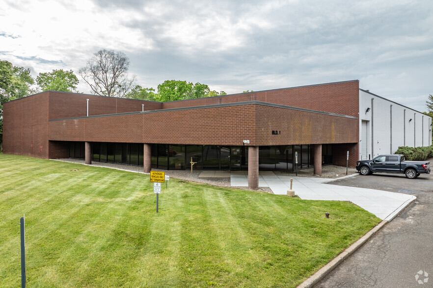 120 Clyde Rd, Somerset, NJ for lease - Building Photo - Image 1 of 29