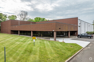 More details for 120 Clyde Rd, Somerset, NJ - Industrial for Lease