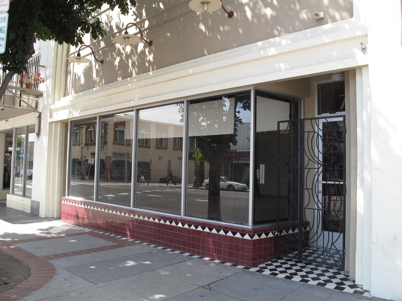 731 S Pacific Ave, San Pedro, CA for sale - Primary Photo - Image 1 of 1