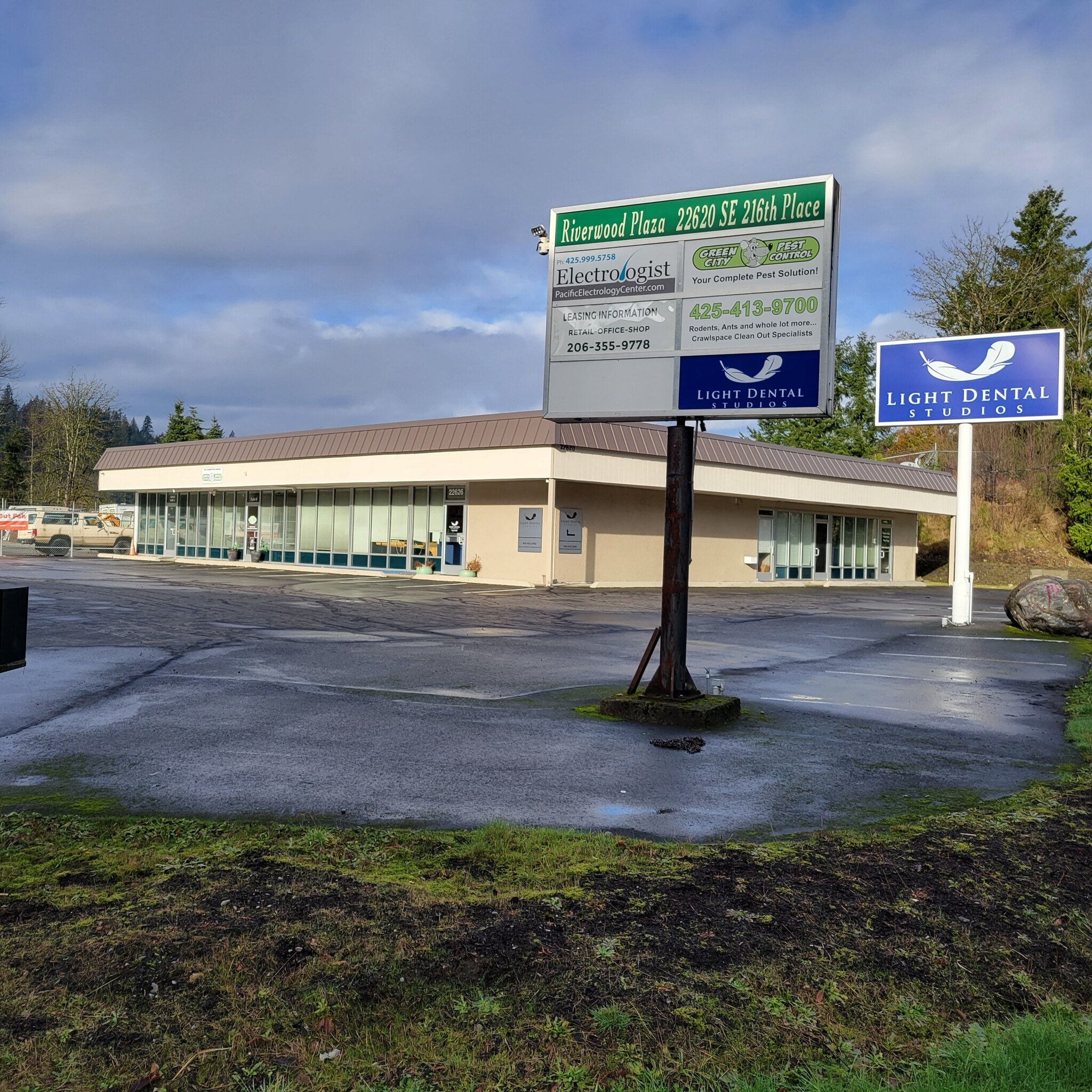 21505 SE Renton Maple Valley Rd, Maple Valley, WA for lease Building Photo- Image 1 of 7