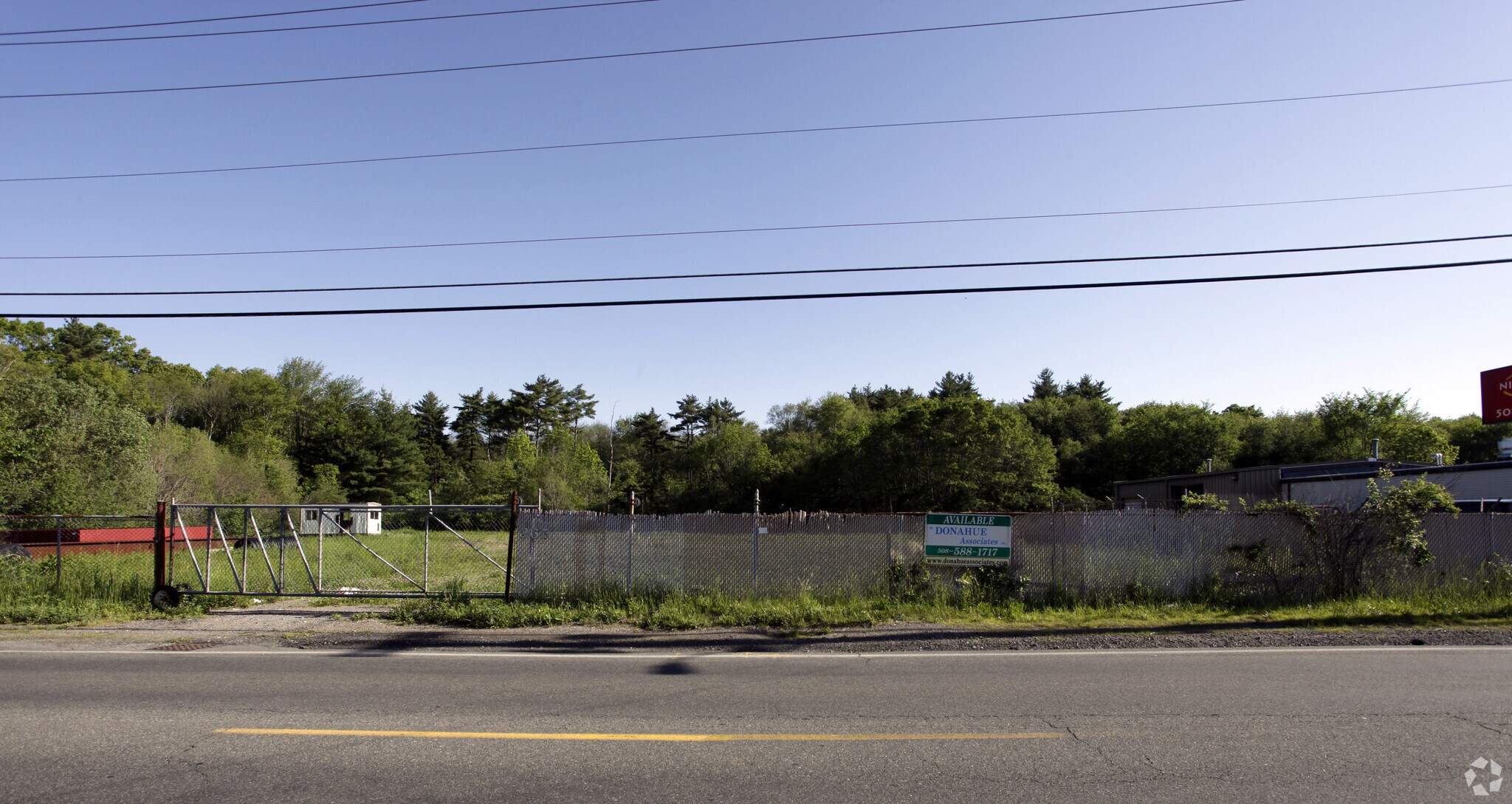 265 E Center St, West Bridgewater, MA for sale Primary Photo- Image 1 of 1