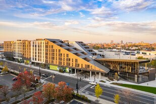 Triangle Square - Bar