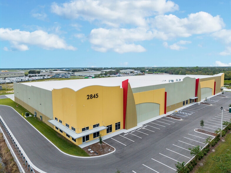 2845 Drane Field Rd, Lakeland, FL for sale - Building Photo - Image 1 of 1