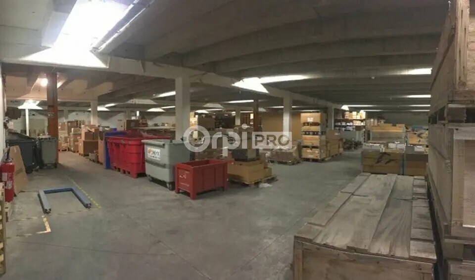 Industrial in Genlis for lease - Building Photo - Image 3 of 4