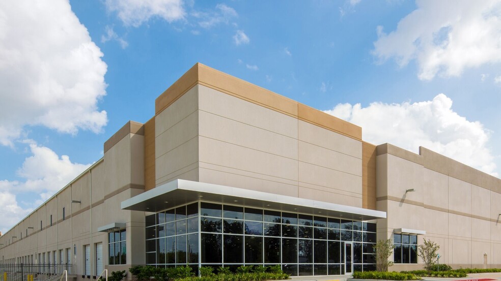 860 Greens Pky, Houston, TX for lease - Building Photo - Image 1 of 17