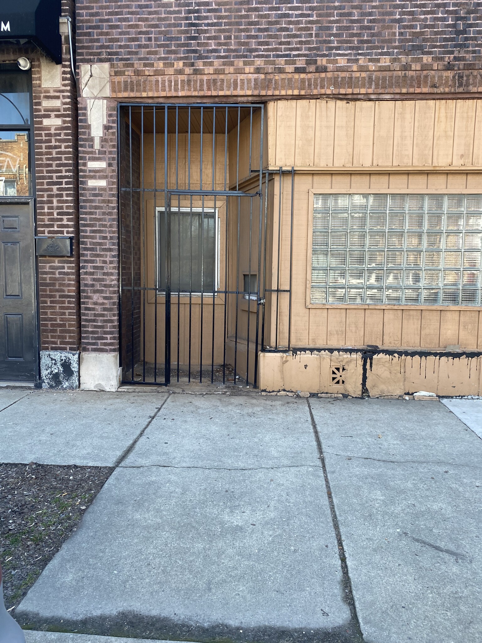 2519 W 59th St, Chicago, IL for lease Building Photo- Image 1 of 22