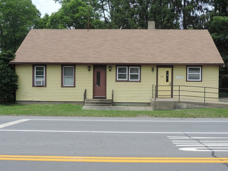1631 Route 82, Lagrangeville, NY for sale - Primary Photo - Image 1 of 1