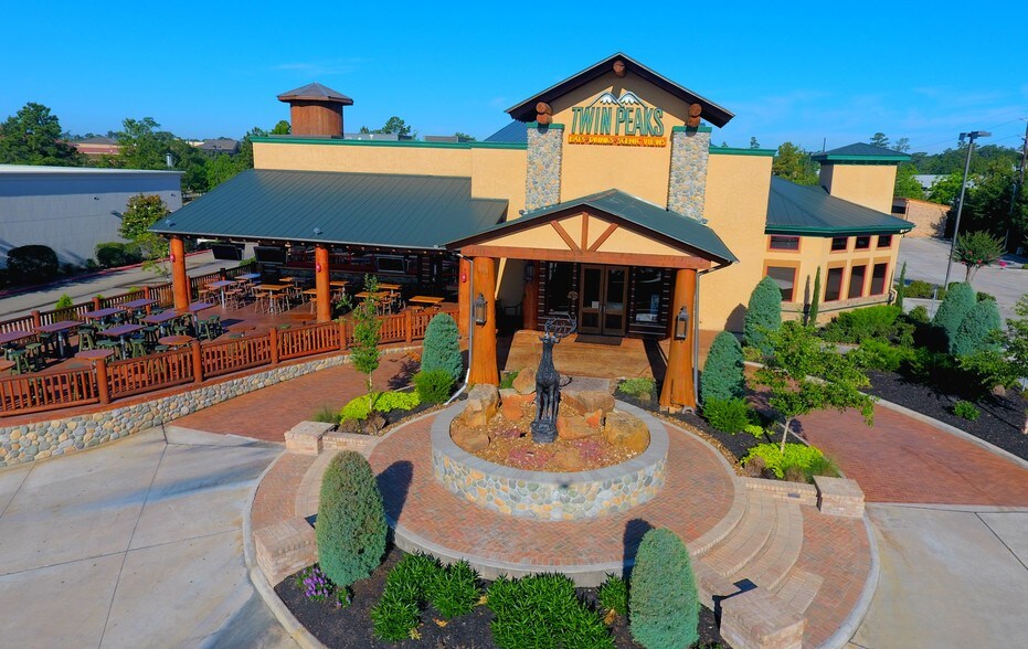 18310 Interstate 45 S, Shenandoah, TX for sale - Building Photo - Image 1 of 1