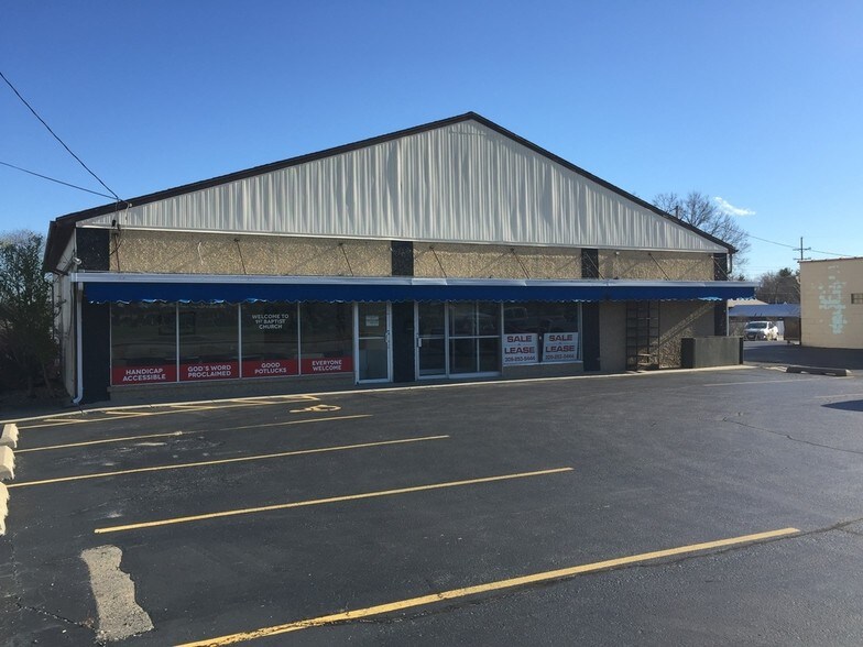 134-136 N 4th St, Chillicothe, IL for sale - Building Photo - Image 1 of 1