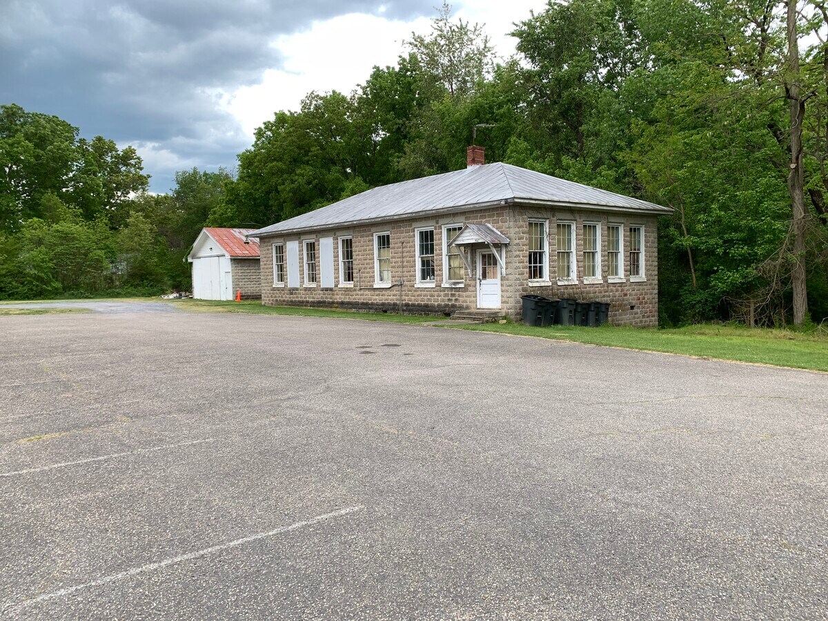 10968 Port Republic Rd, Port Republic, VA 24471