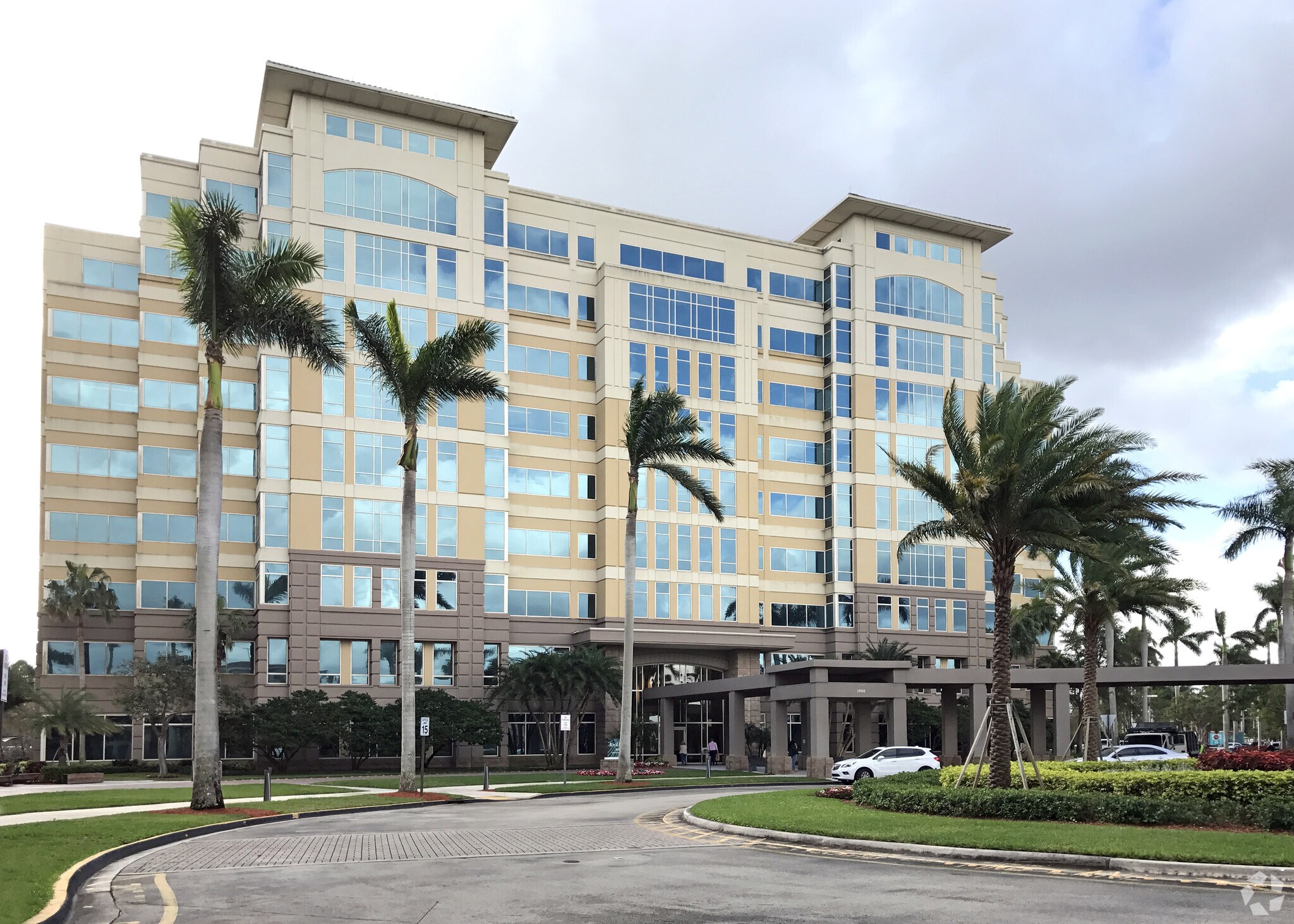 1000 S Pine Island Rd, Plantation, FL 33324 Office for Lease