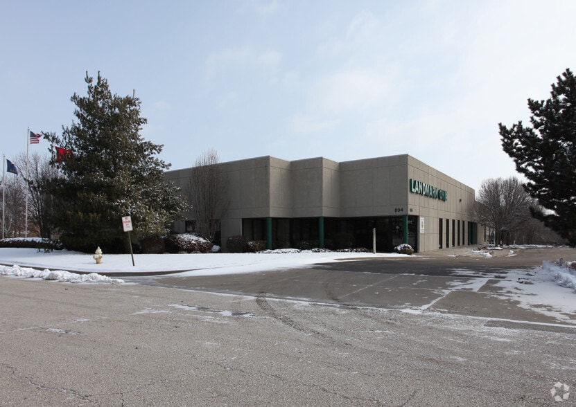 804 N Meadowbrook Dr, Olathe, KS for sale - Primary Photo - Image 1 of 1